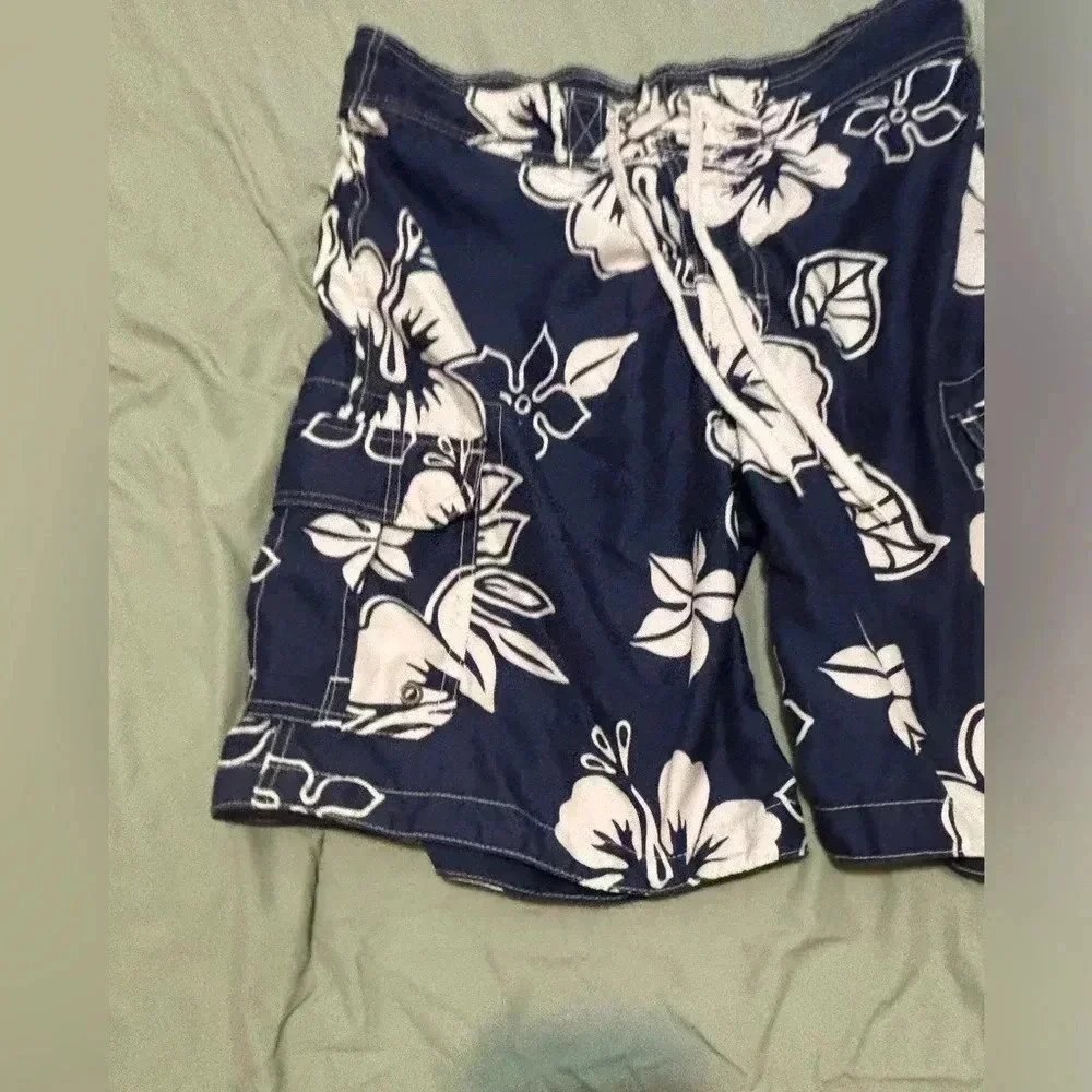 Merona swim trunks (M). Floral blue/Navy sides - Picture 2 of 14